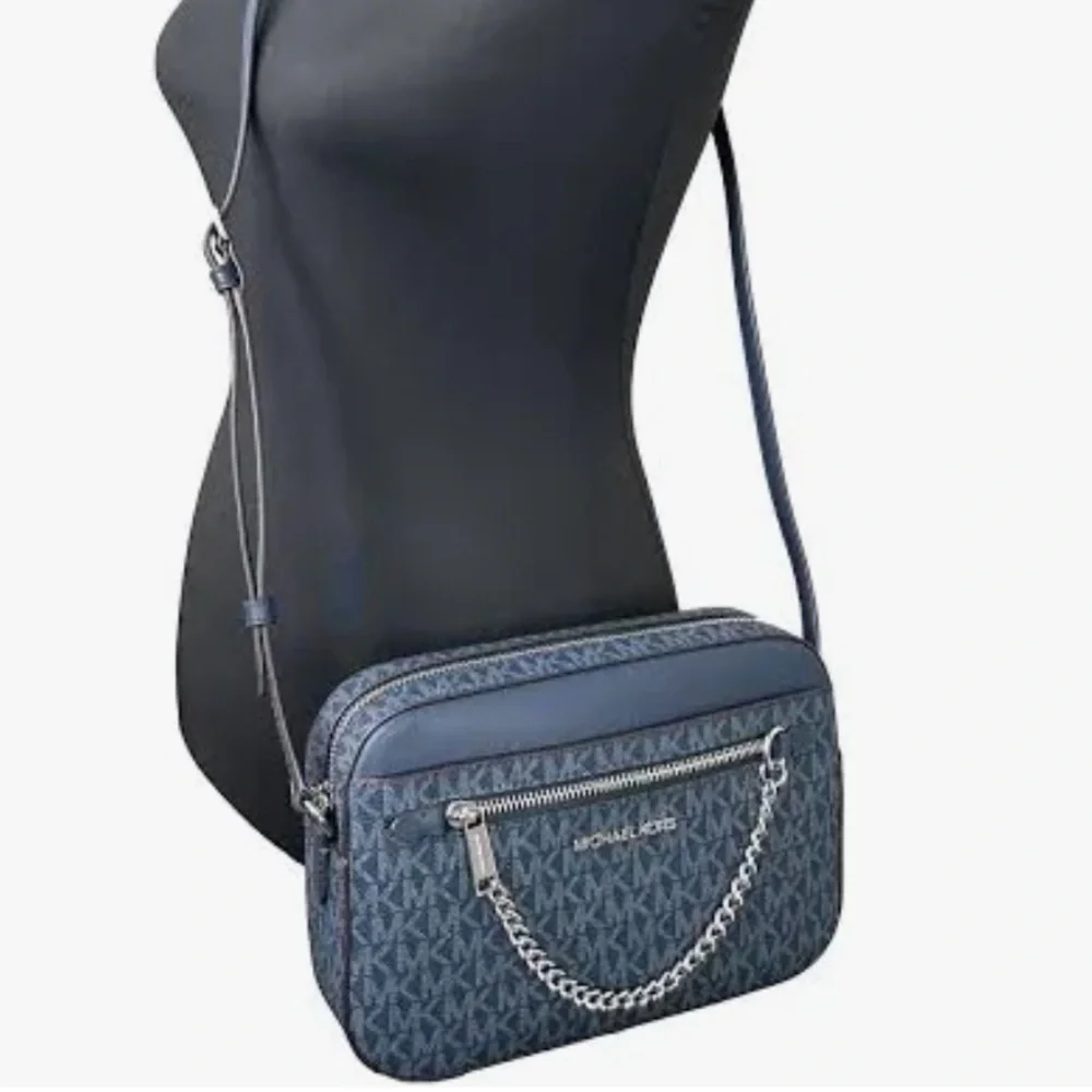 Michael Kors Jet Set Large East West Signature Leather Crossbody
Handbag - Picture 12 of 15